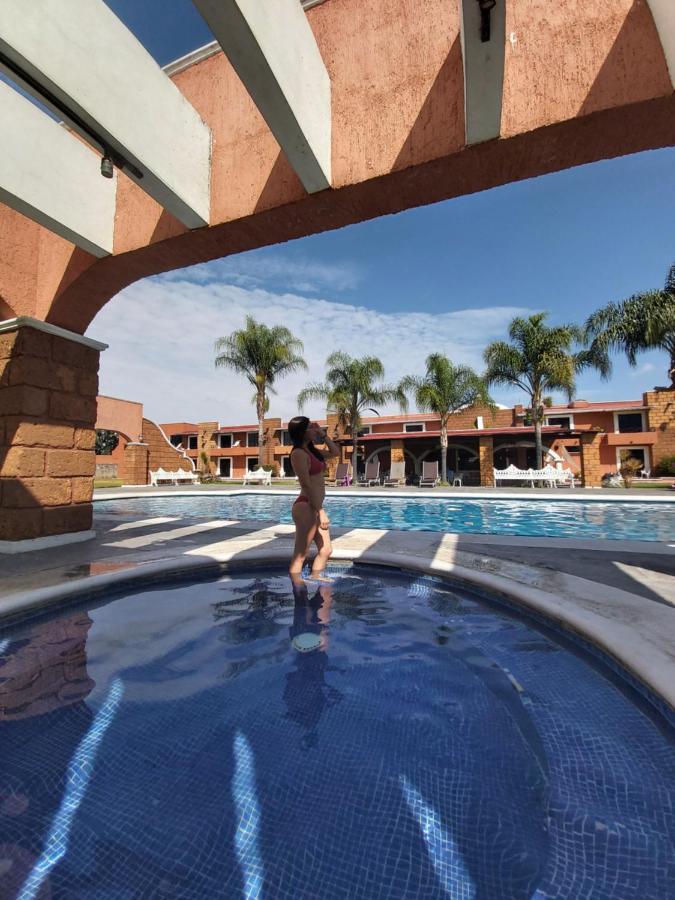Hotel Meson Del Puente Acámbaro Exterior foto